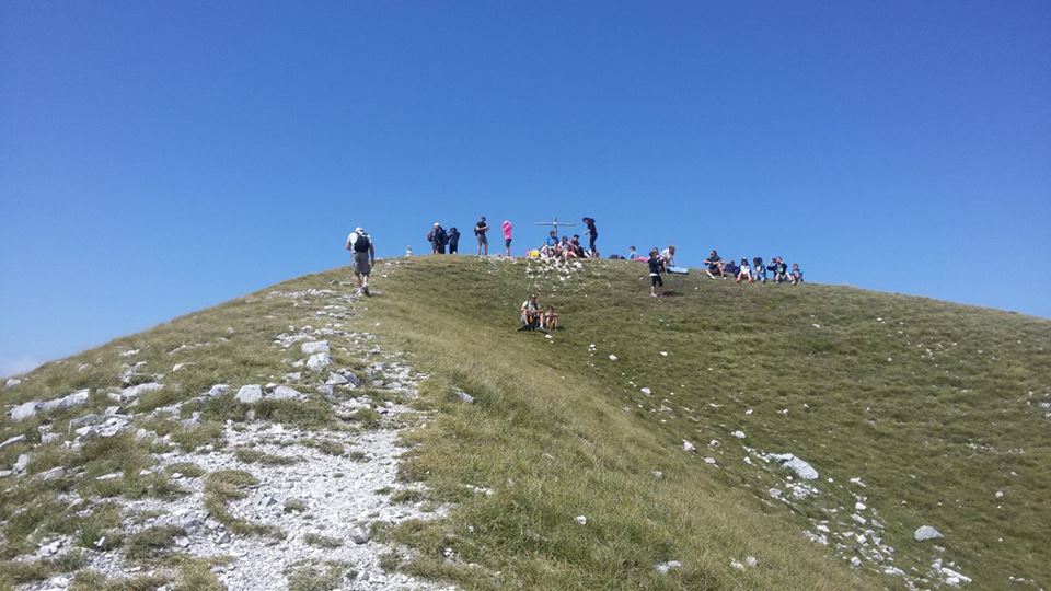Primo maggio al Catria: da Fonte Luca alla vetta del Monte Acuto