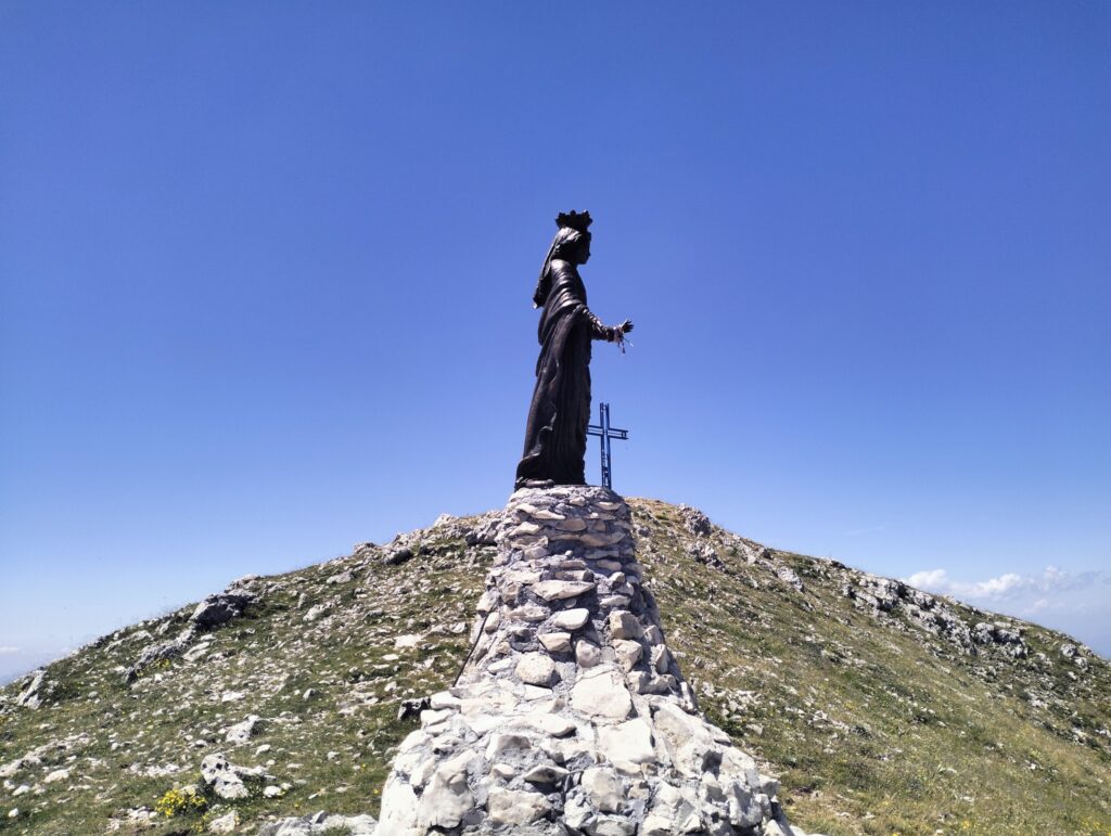 Il Monte Viglio, il Gigante de monti Cantari con Nomos trek